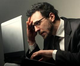 头发出油出头皮屑怎么办,头发出油有头皮屑掉头发