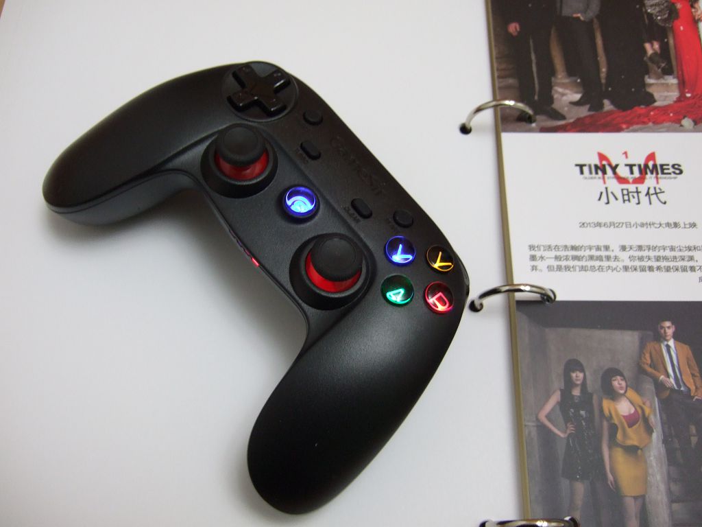 盖世小鸡手柄三代豪华版,盖世小鸡GamesirX2游戏手柄测评