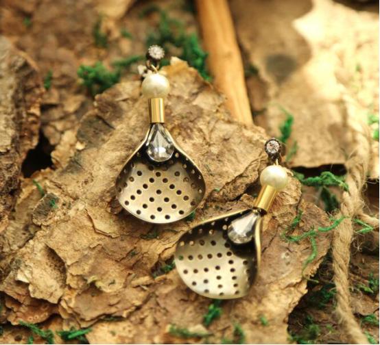 有哪些时尚首饰品牌,适合小众轻奢的首饰