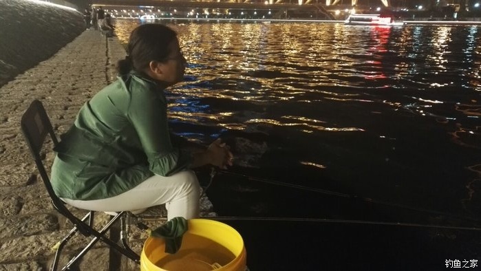 大连钓黑鱼用什么饵料最好,天津海河怎么钓大黑鱼