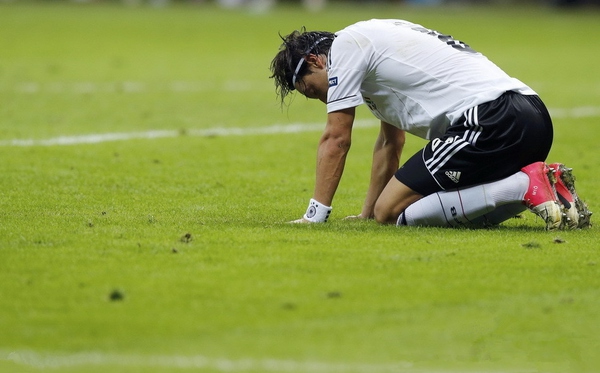 贺炜莫泊桑足球名言,关于足球的名言和翻译