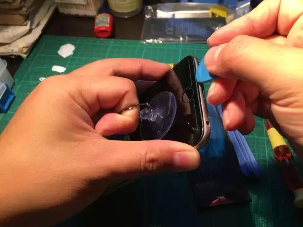 给苹果6s换4000毫安电池,iphone6plus更换电池