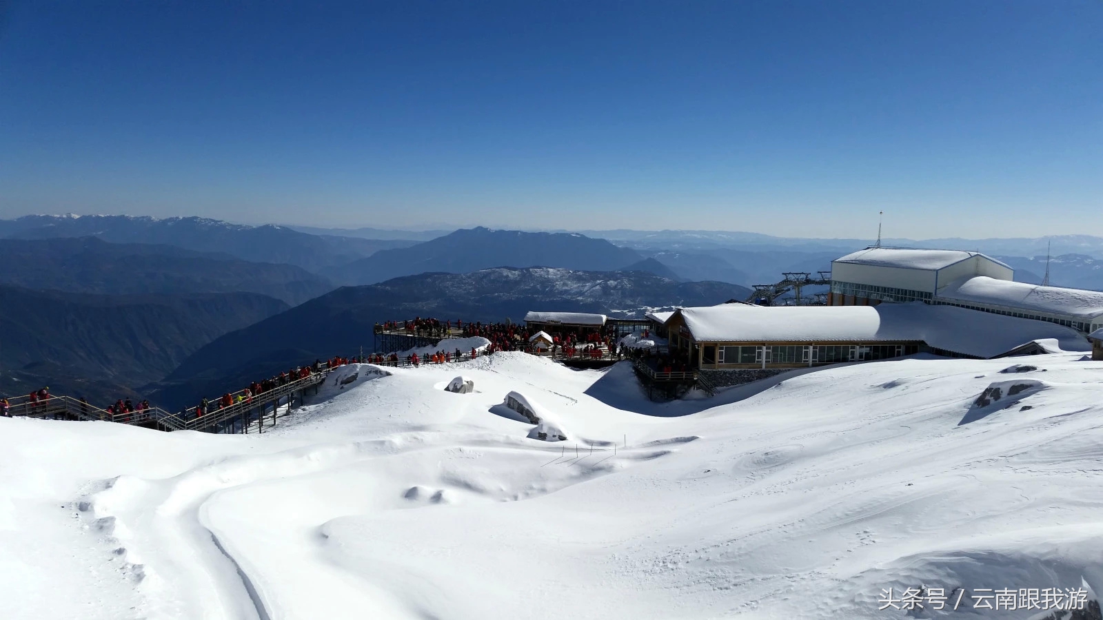 丽江9-10月份天气怎么样,云南丽江现在天气穿衣指数