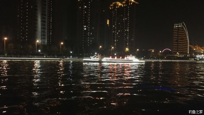 大连钓黑鱼用什么饵料最好,天津海河怎么钓大黑鱼