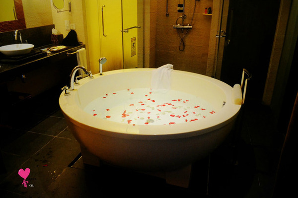 带着婚纱旅行攻略,带着婚纱去旅行拍照