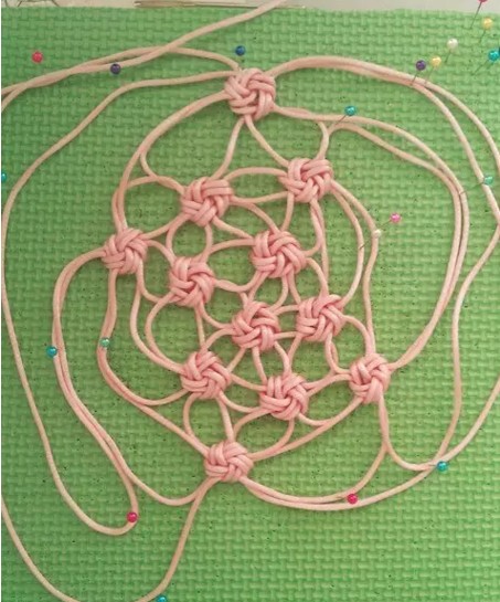 中国结制作简单又好看,中国结编法教程绣球结