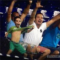 朋友圈分享歌曲是什么心理,往朋友圈分享歌曲的都是什么心态