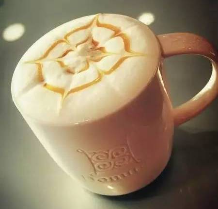 暖心窝|在这个屋内屋外都冻手冻脚的季节，最愿意做的事就是把Ta握在手中，感受从头到脚的温暖！