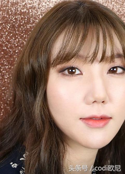 金高银欧尼单眼皮搭配,酷酷的单眼皮眼妆韩系