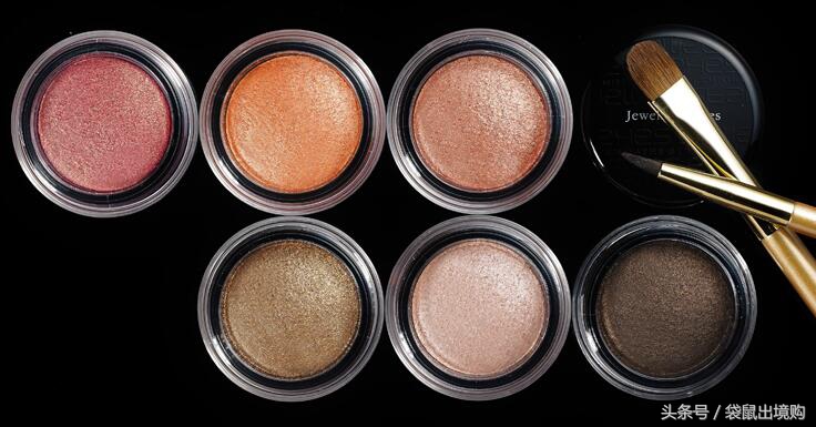 这11款大受好评的眼影盘你get了吗,化妆师必入的一款日常妆眼影盘