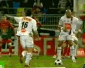 震惊足坛十大暴力远射卡洛斯,世界波卡洛斯外脚背弧线任意球