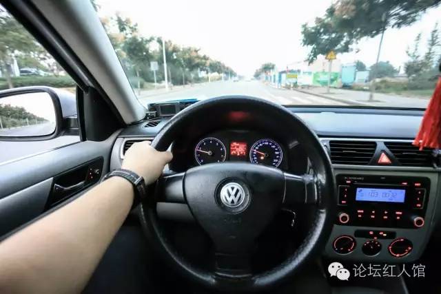 严肃测评,大众宝来和日产轩逸哪个好