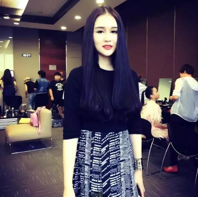 鐞冨缃戠孩,鐩存挱缃戠孩鐞冨