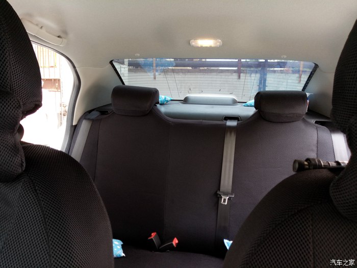 新款标致301幸福版,标致301旅行