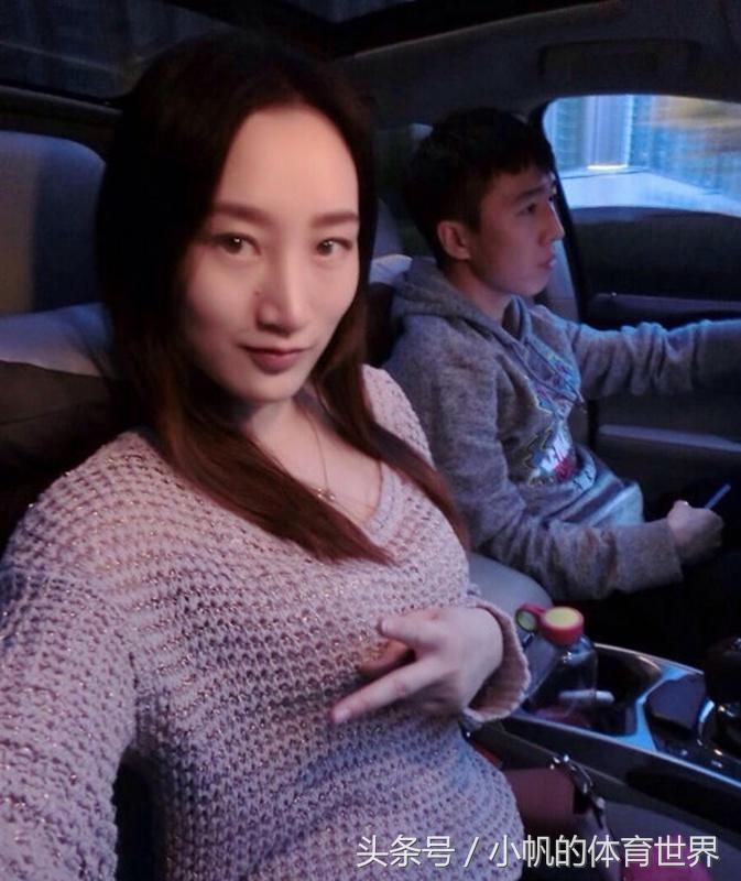 国足的漂亮太太们,最新一届国足太太团