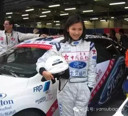 女明星争相自称老公，但她们不懂真正让我们想弯的女人什么样