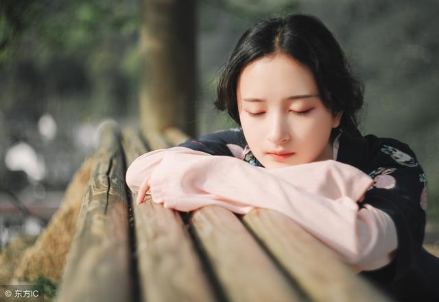 丈母娘嫌弃穷小子离婚小说,丈母娘嫌弃女婿穷没出息小说