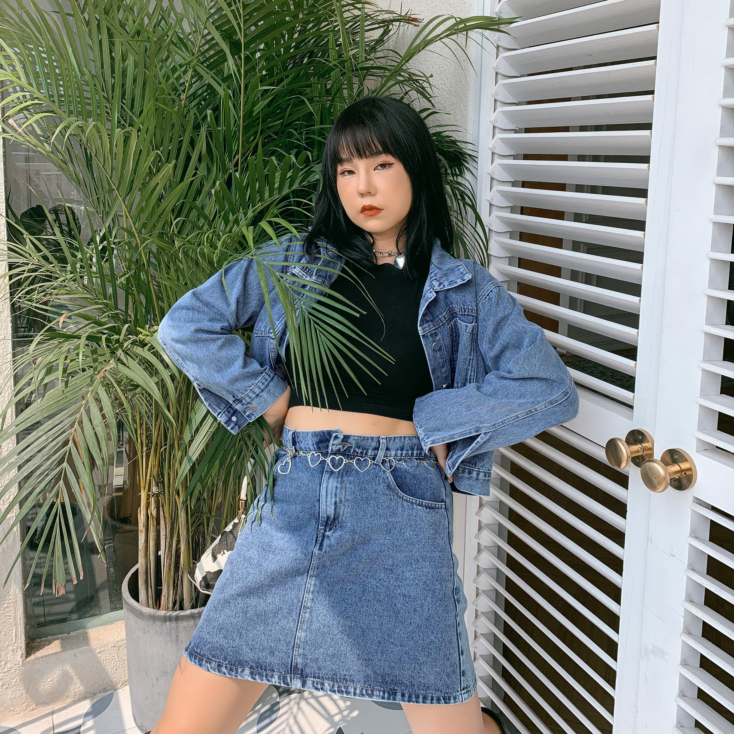 牛仔外套怎么搭配显瘦,女士修身显瘦牛仔外套