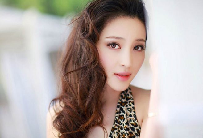 甘婷婷被遗弃的秘密剧照,甘婷婷被遗忘的秘密