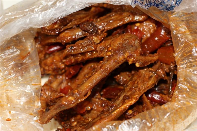 黑鸭卤味店名字大全,武汉黑鸭系列卤味介绍