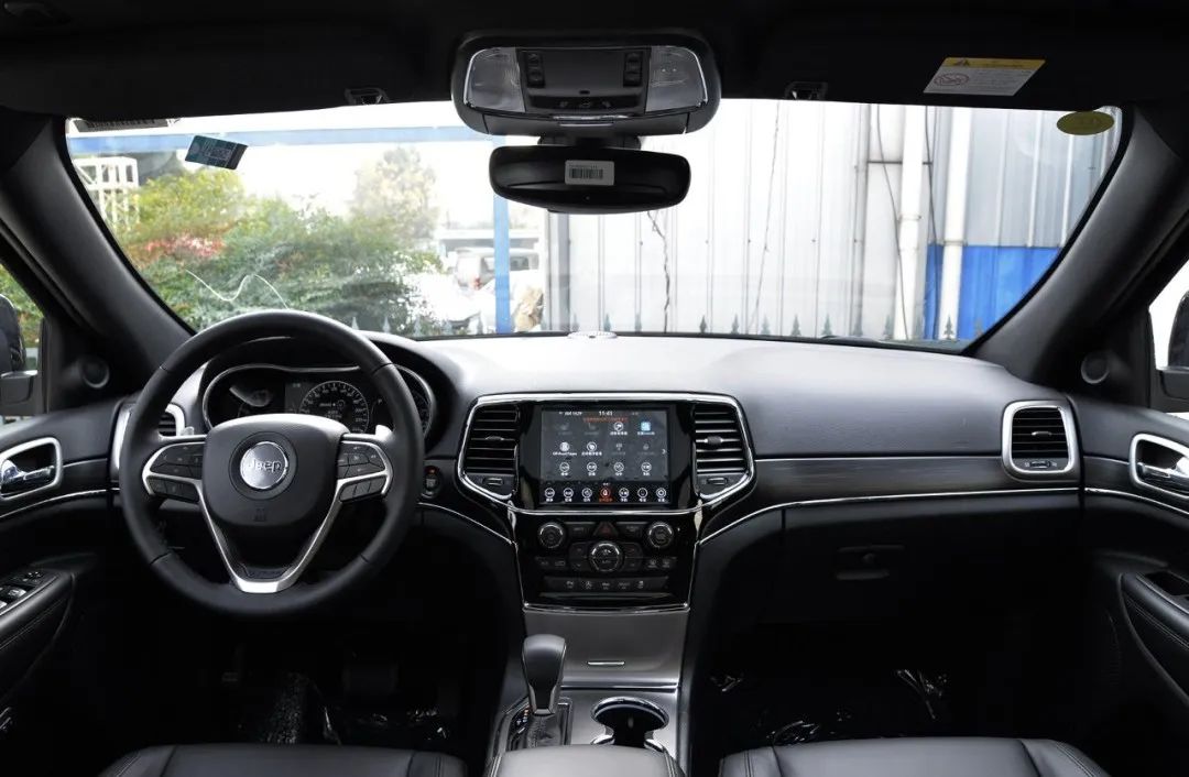 jeep大切诺基2016款价格,最新款坦克500落地价多少钱