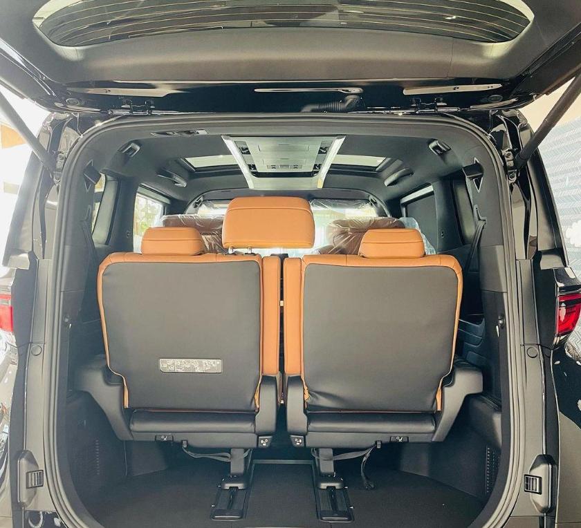 2022款丰田皇冠威尔法上市,2021款丰田皇冠威尔法预订