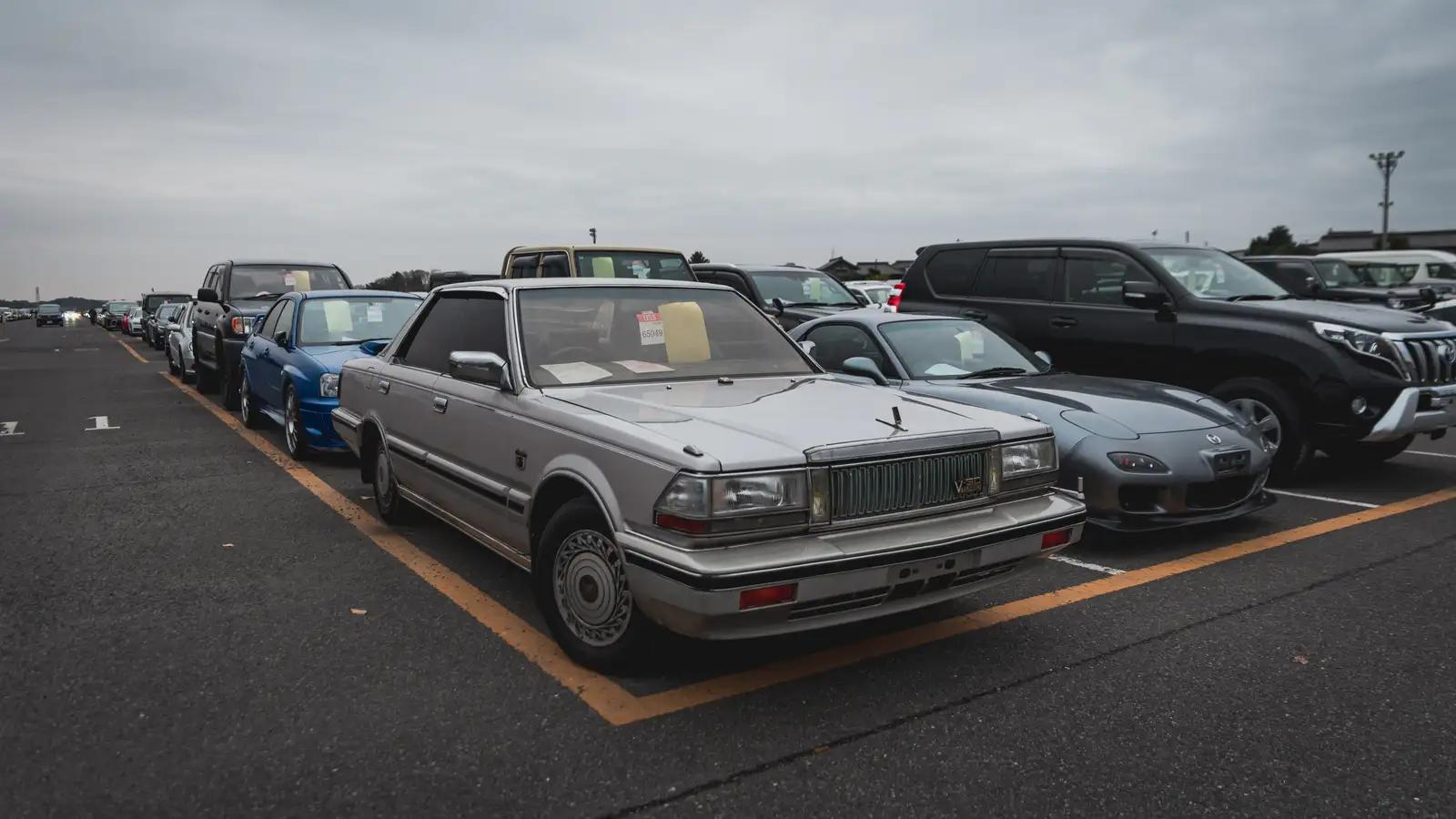 探索日本最大的二手市场,日本二手车拍卖