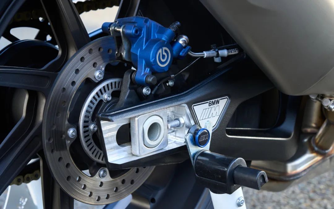 最新款宝马m1000r价格,宝马m1000r雷霆版