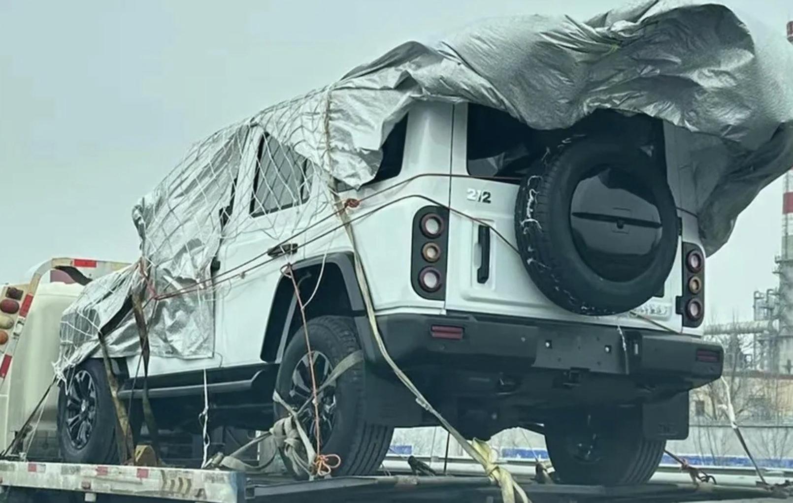 新款212实车曝光,记忆中的经典永不过时