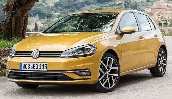 大众速腾朗逸宝来哪个更值得买,朗逸速腾宝来三款车有什么区别