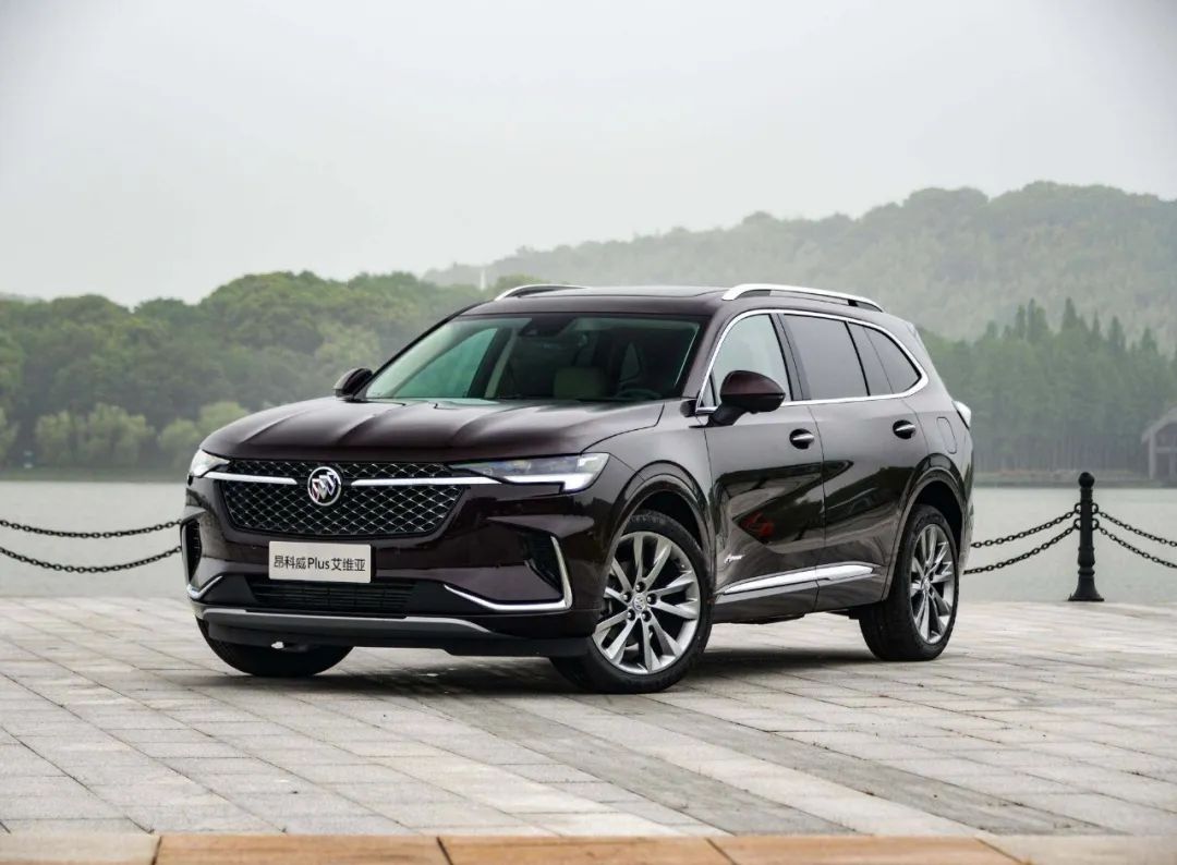 被忽视的豪华中型suv,君威豪华外观