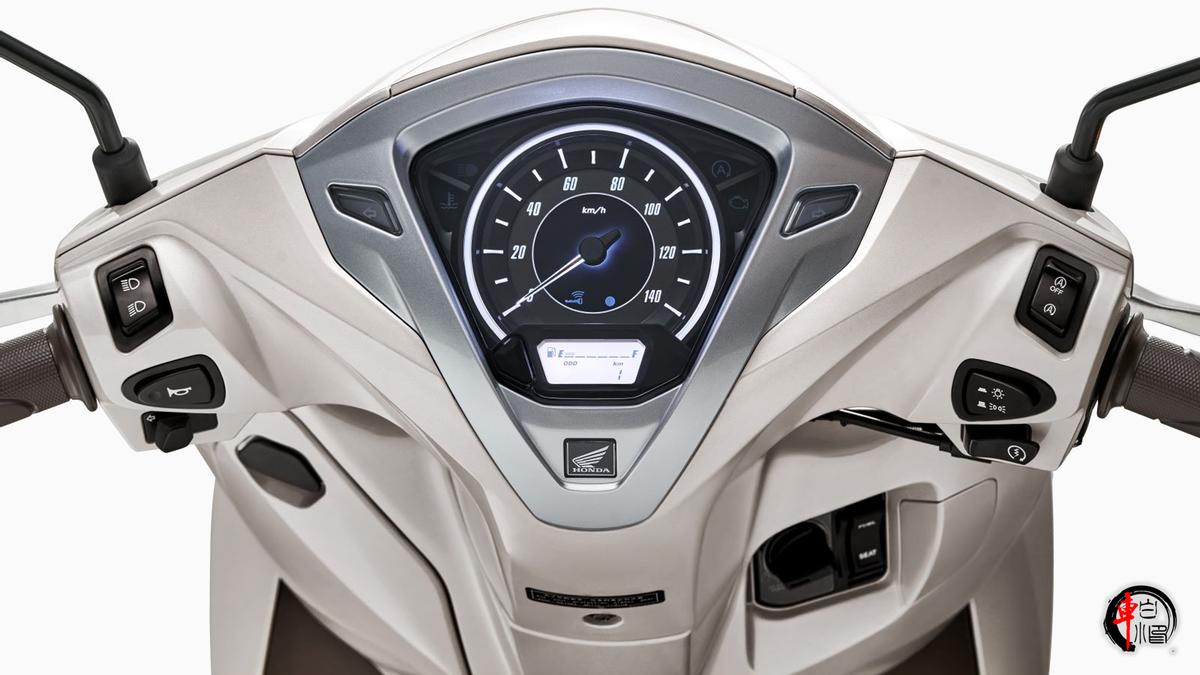 本田2022年引进lead125踏板摩托,本田lead125和ncr哪个更值得购买