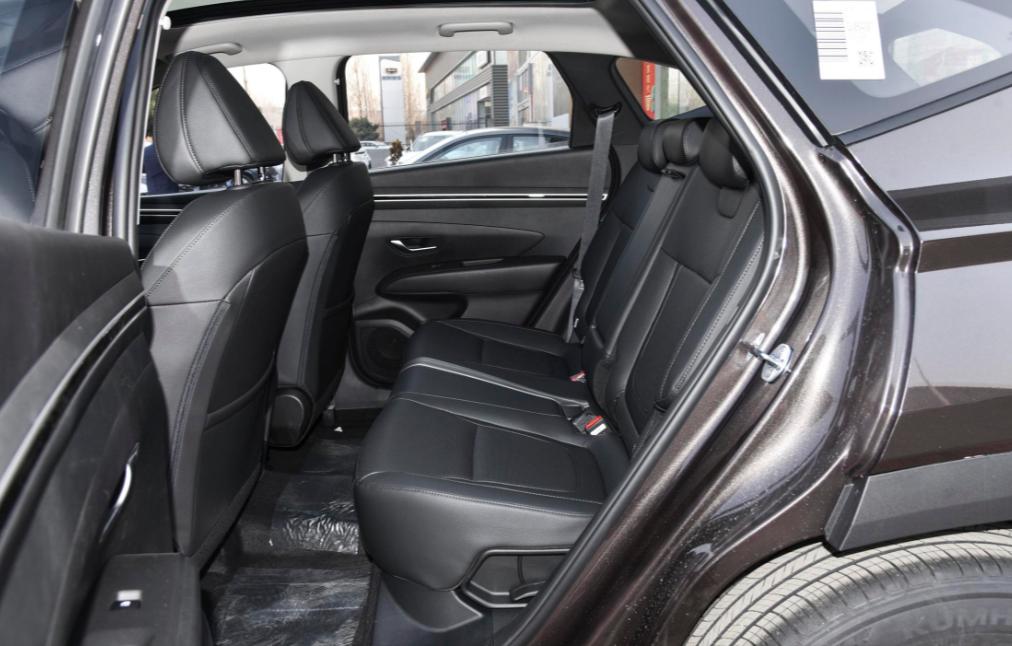 途胜15万左右性价比高的车suv,紧凑型suv价格5-8万落地