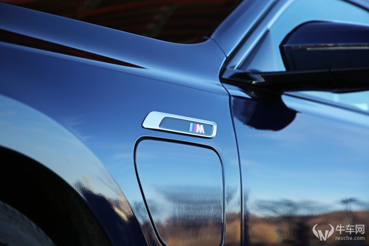 强者的自我颠覆试驾宝马i7xDrive60L