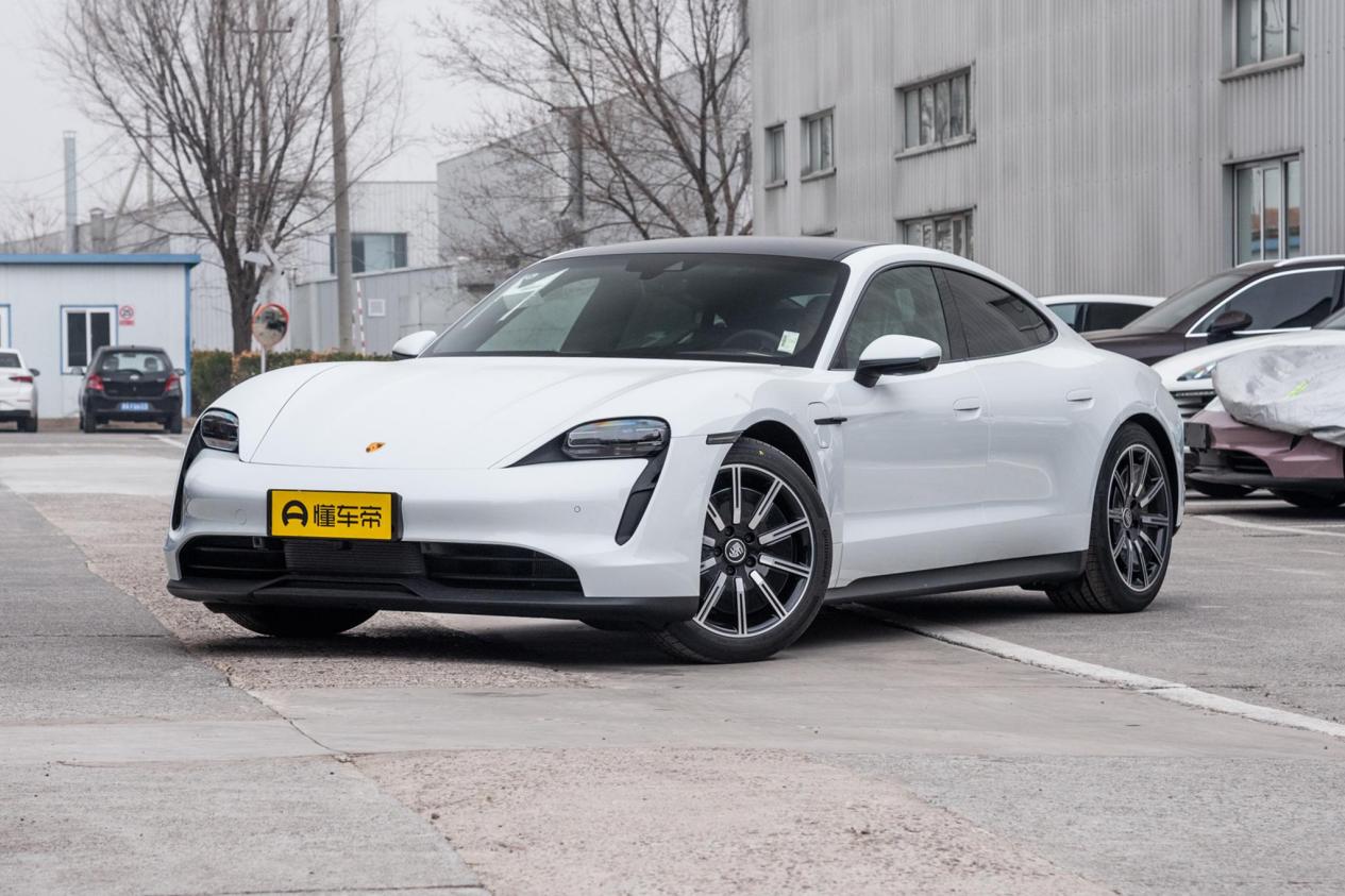保时捷taycan对比models,保时捷纯电taycan高性能版