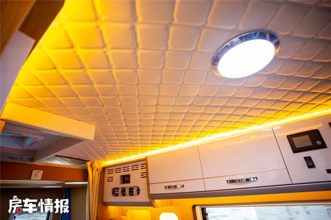 适合5-6人出游的大通房车,50-60岁自驾游十大最佳车型房车