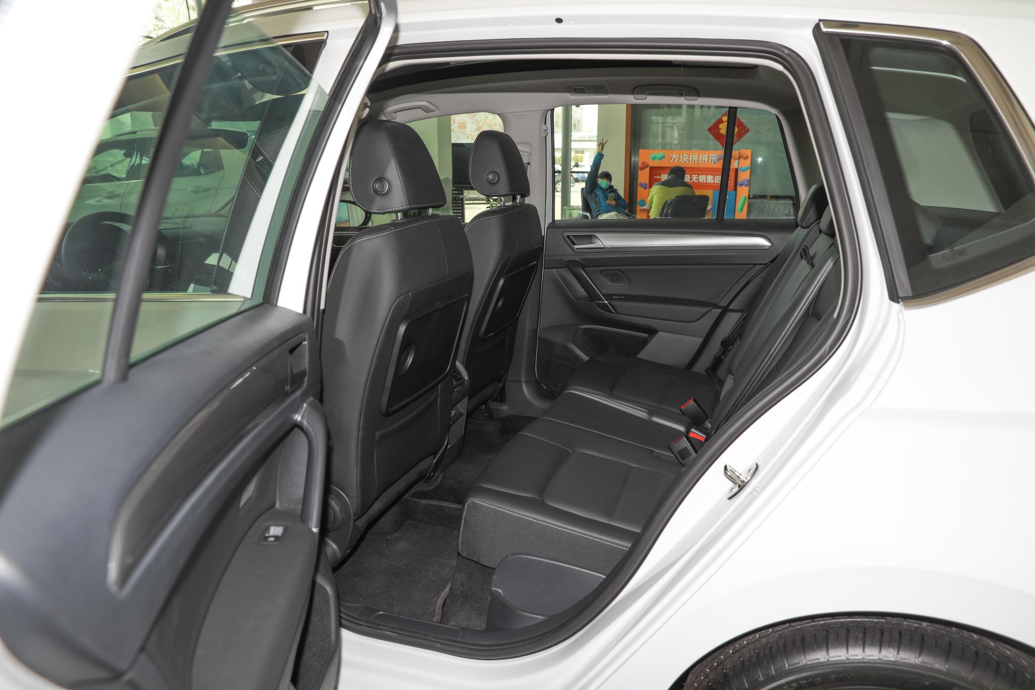 搭载1.4t双增压的车,1.4t大众高尔夫间隙