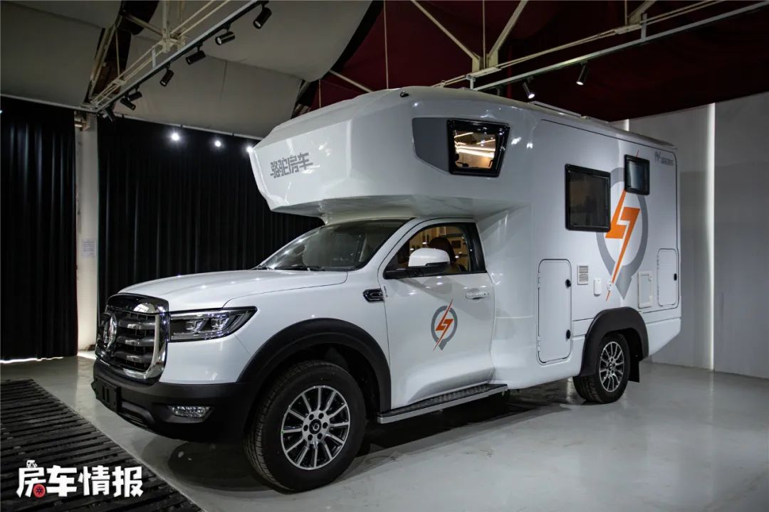长城炮4驱c型房车,长城炮2022款四驱柴油版房车