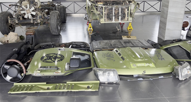 北京bj40柴油版涡轮增压拆解,北京bj40刀锋英雄柴油版拆解