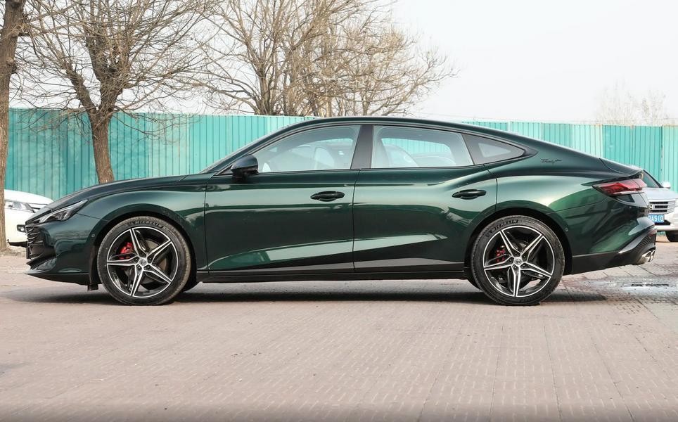 开起来最爽表现最好的国产车,200多匹马力的国产车有哪些