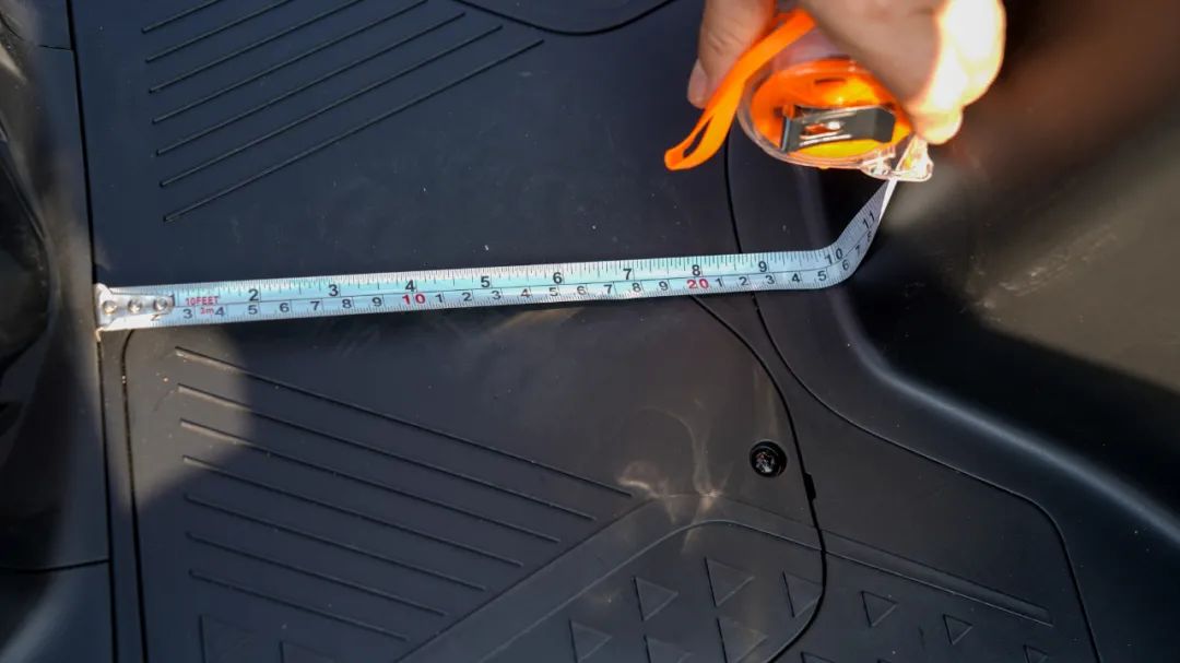 uy125和afr125哪个更省油耐造,UY125和AFR125行驶质感