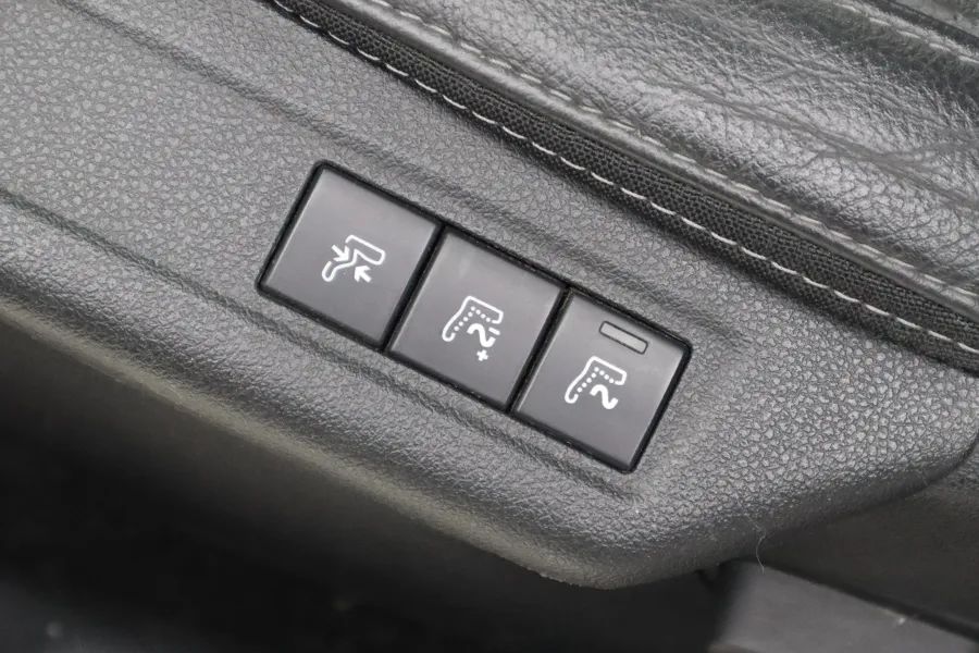 雪铁龙c6豪华版都有什么隐藏功能,雪铁龙c6质量如何