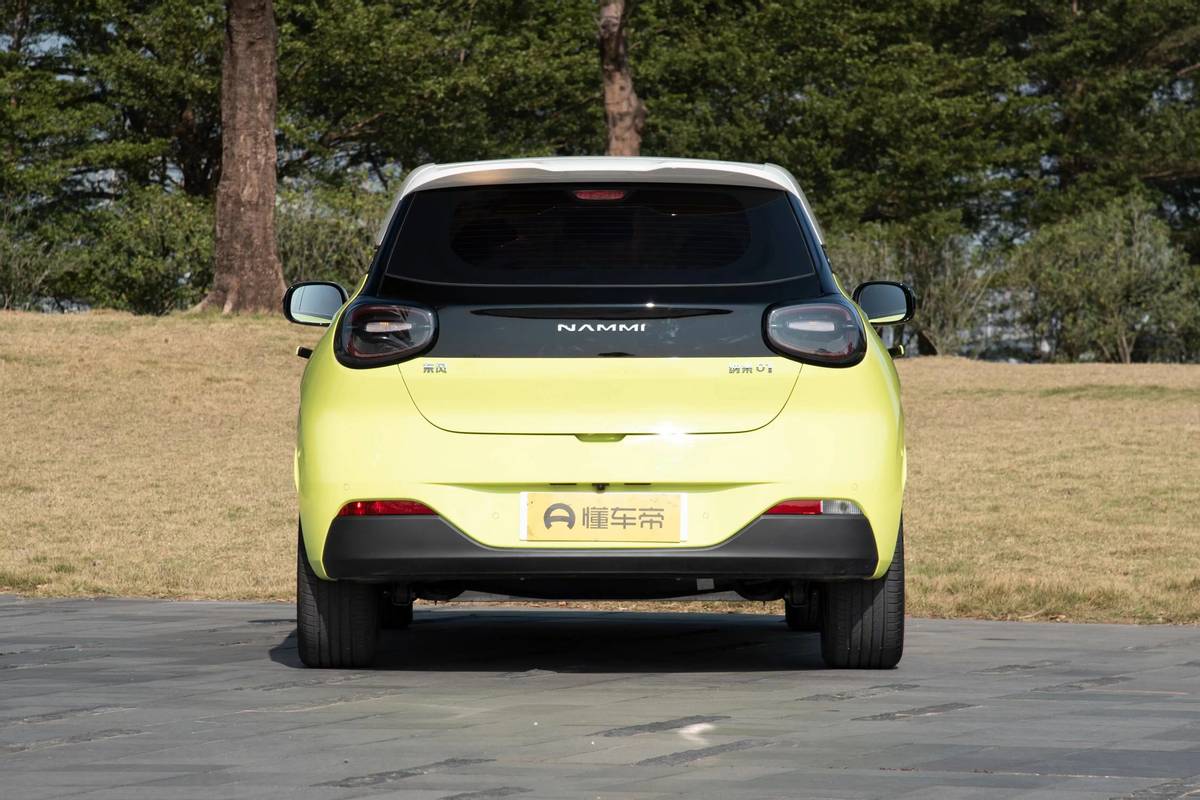 纳米01车型售价,纳米01无边框车门