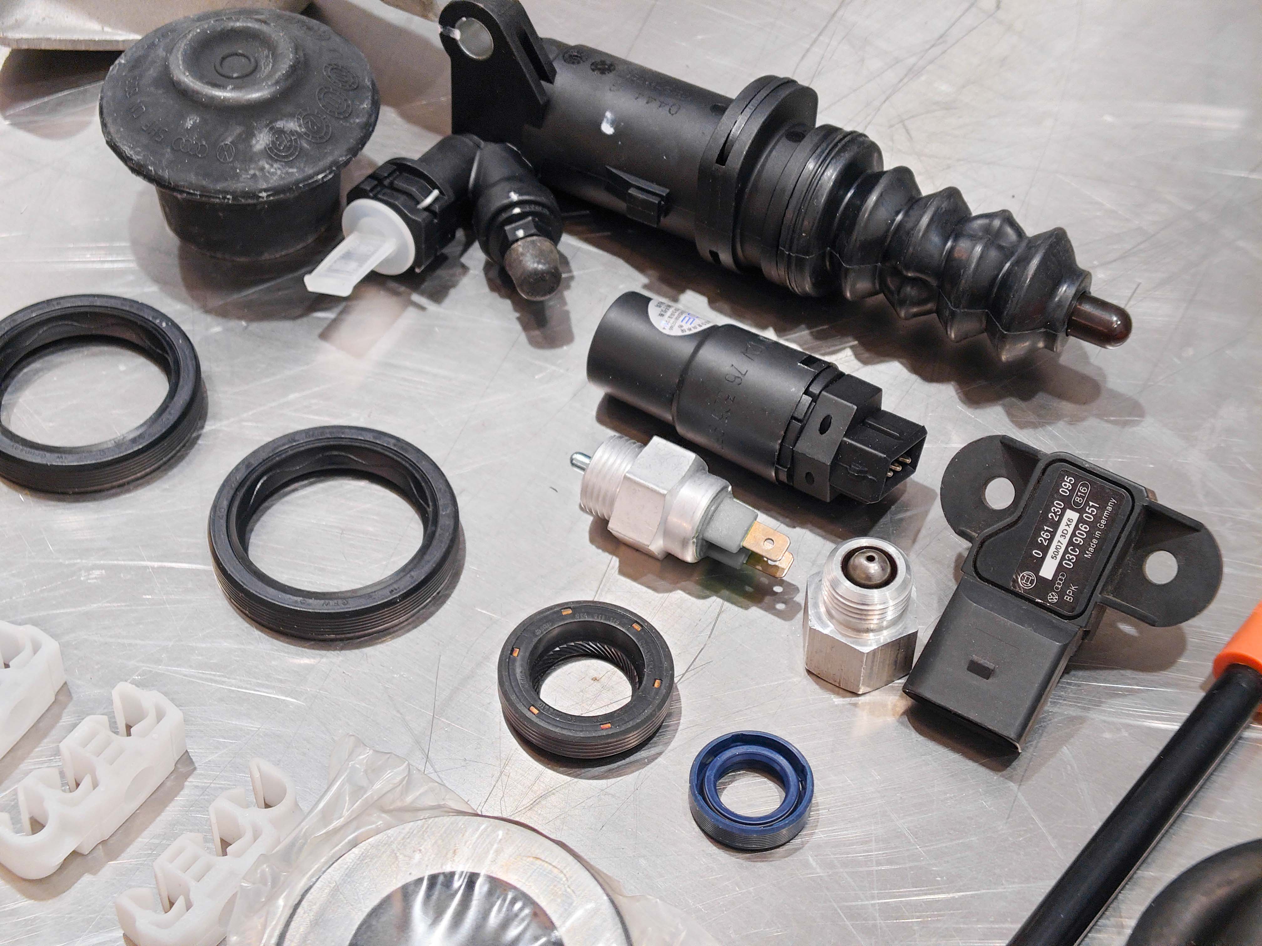 旅行版桑塔纳爆改,桑塔纳旅行版翻新改造