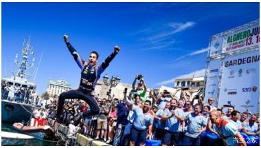 现代汽车wrc,不装了摊牌了喜提新车