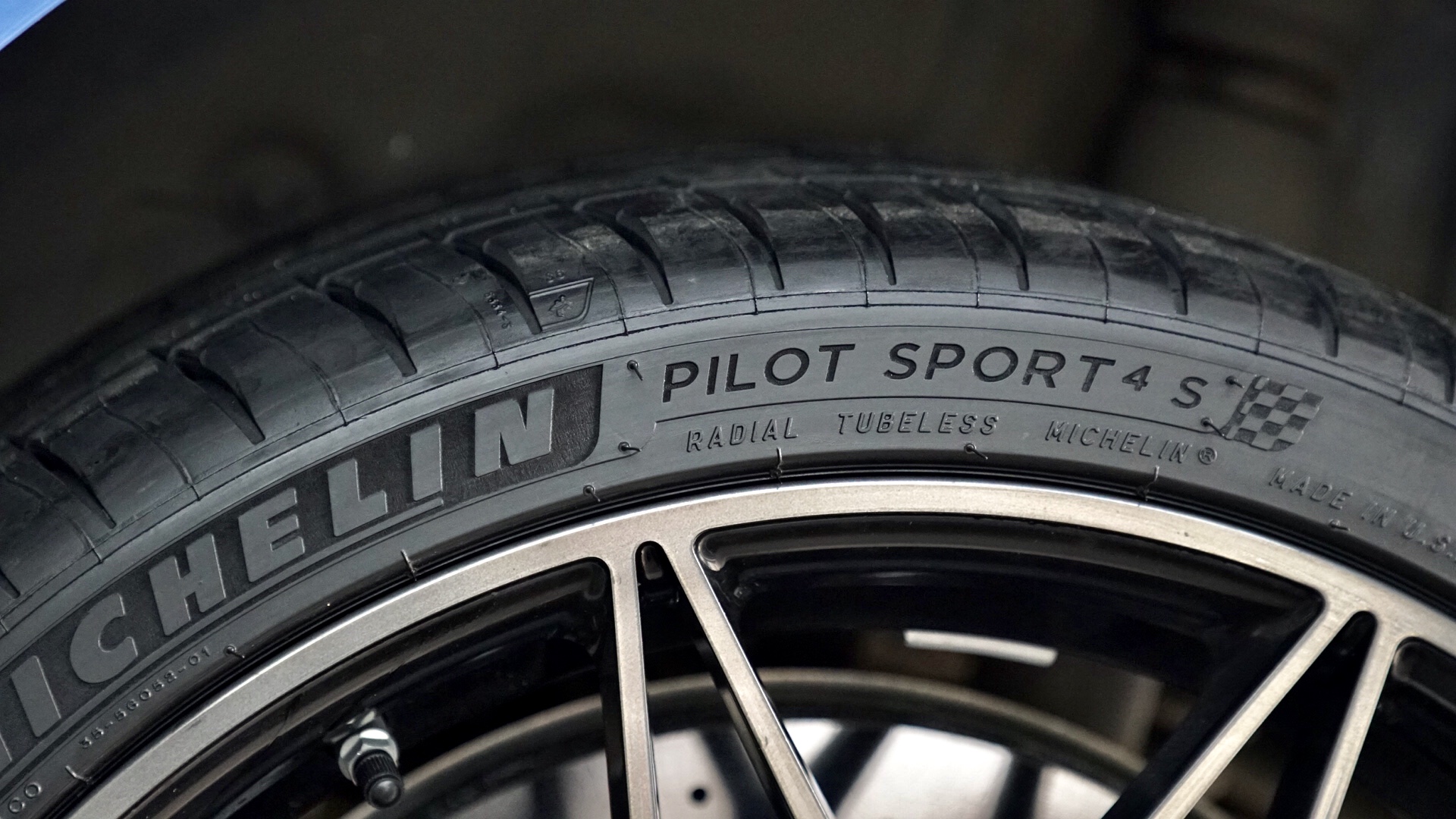 有没有必要四个轮胎都换米其林,有必要换米其林轮胎吗