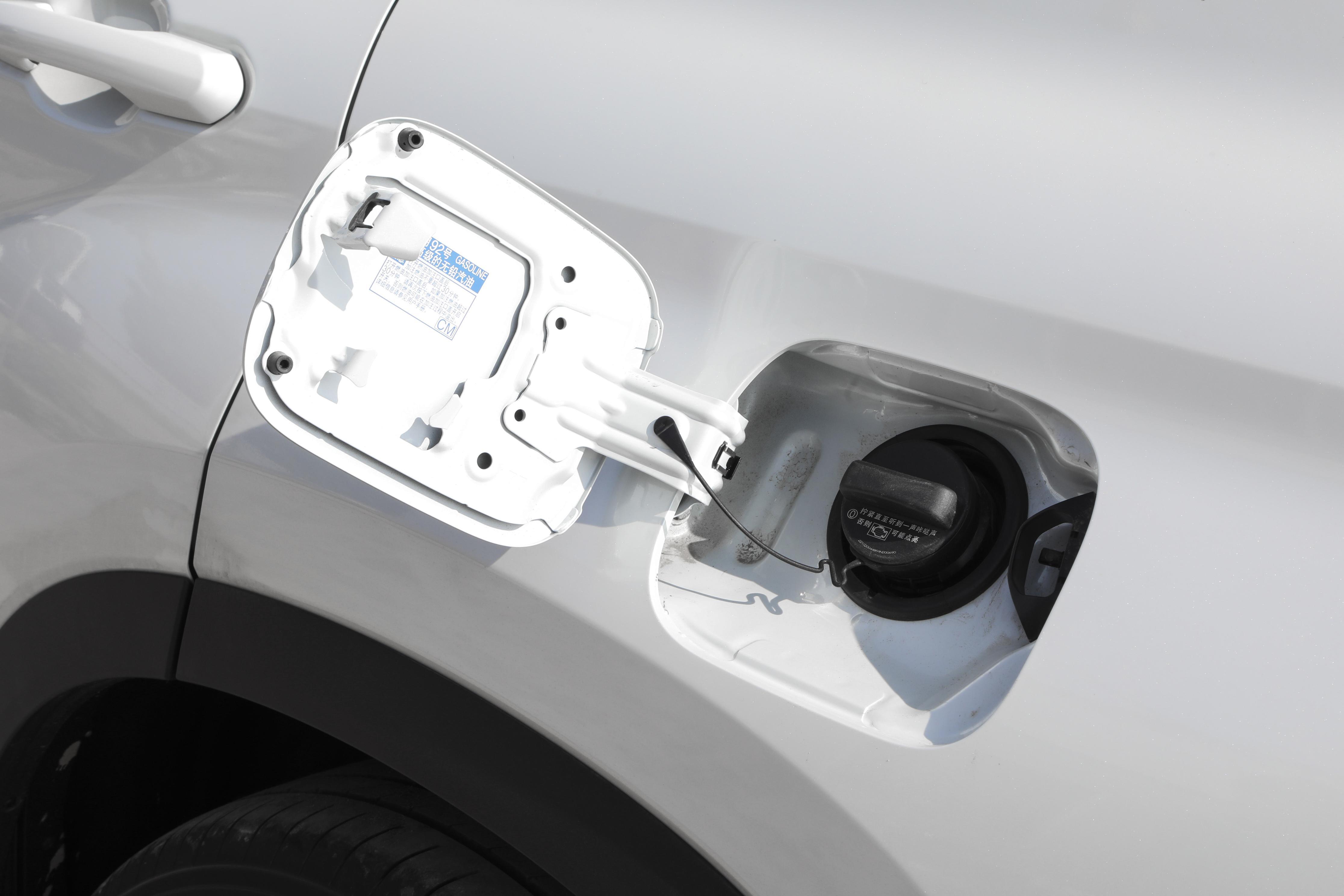 皇冠陆放和xc60怎么选,皇冠陆放和沃尔沃xc40