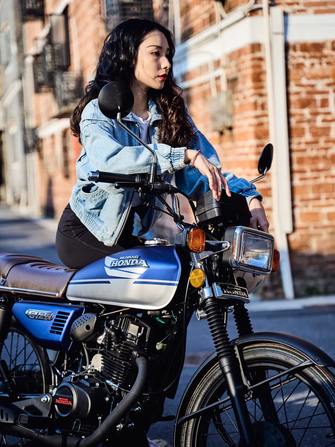 本田cg125老车图片,五羊本田cg125新款和老款对比