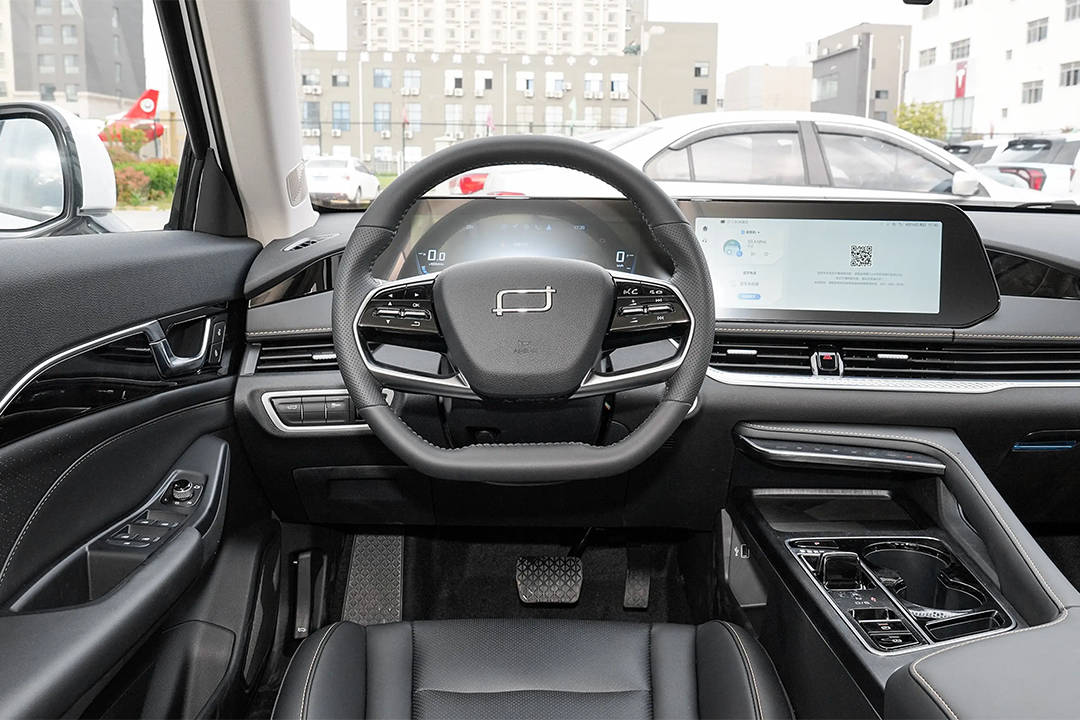 售11.59-12.59万元,一汽奔腾B70龙腾版正式上市