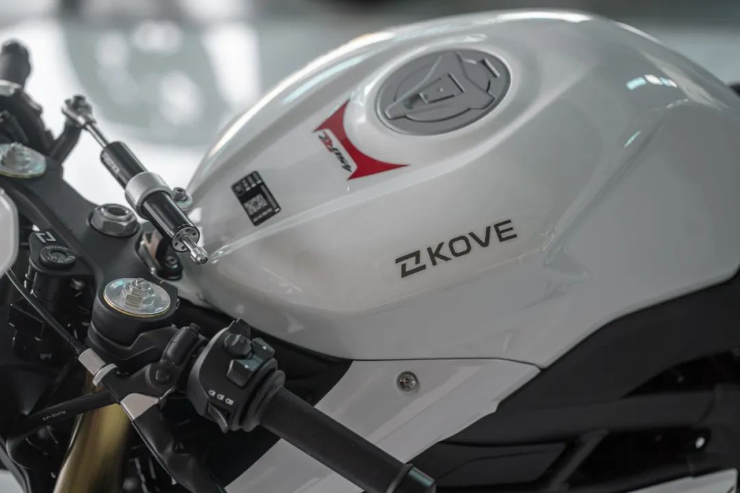 凯越450rr和赛600哪个性价比更高,凯越450RR试驾简评